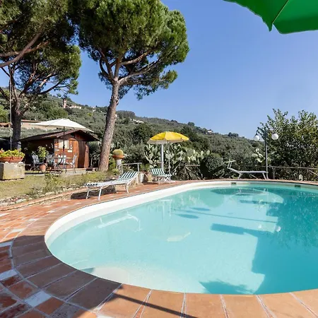3 Bedroom Stunning In Pt 펜션 Uzzano