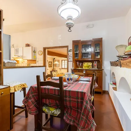 Hébergement de vacances Beautiful In Pt With Kitchen Uzzano